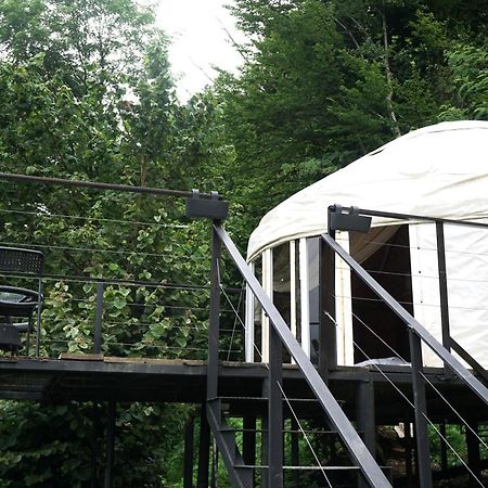 ホテル Mtirala Glamping Chakvistavi エクステリア 写真