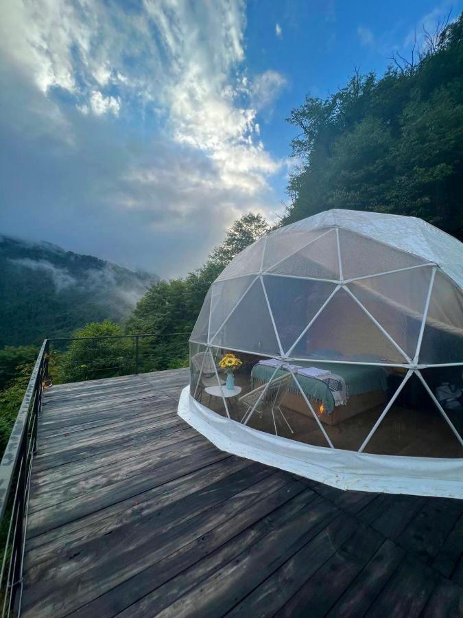 ホテル Mtirala Glamping Chakvistavi エクステリア 写真