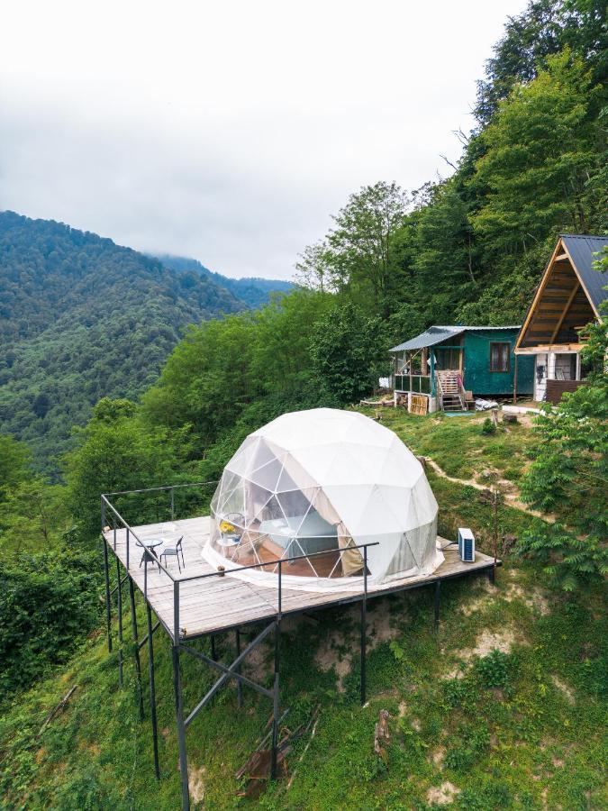 ホテル Mtirala Glamping Chakvistavi エクステリア 写真