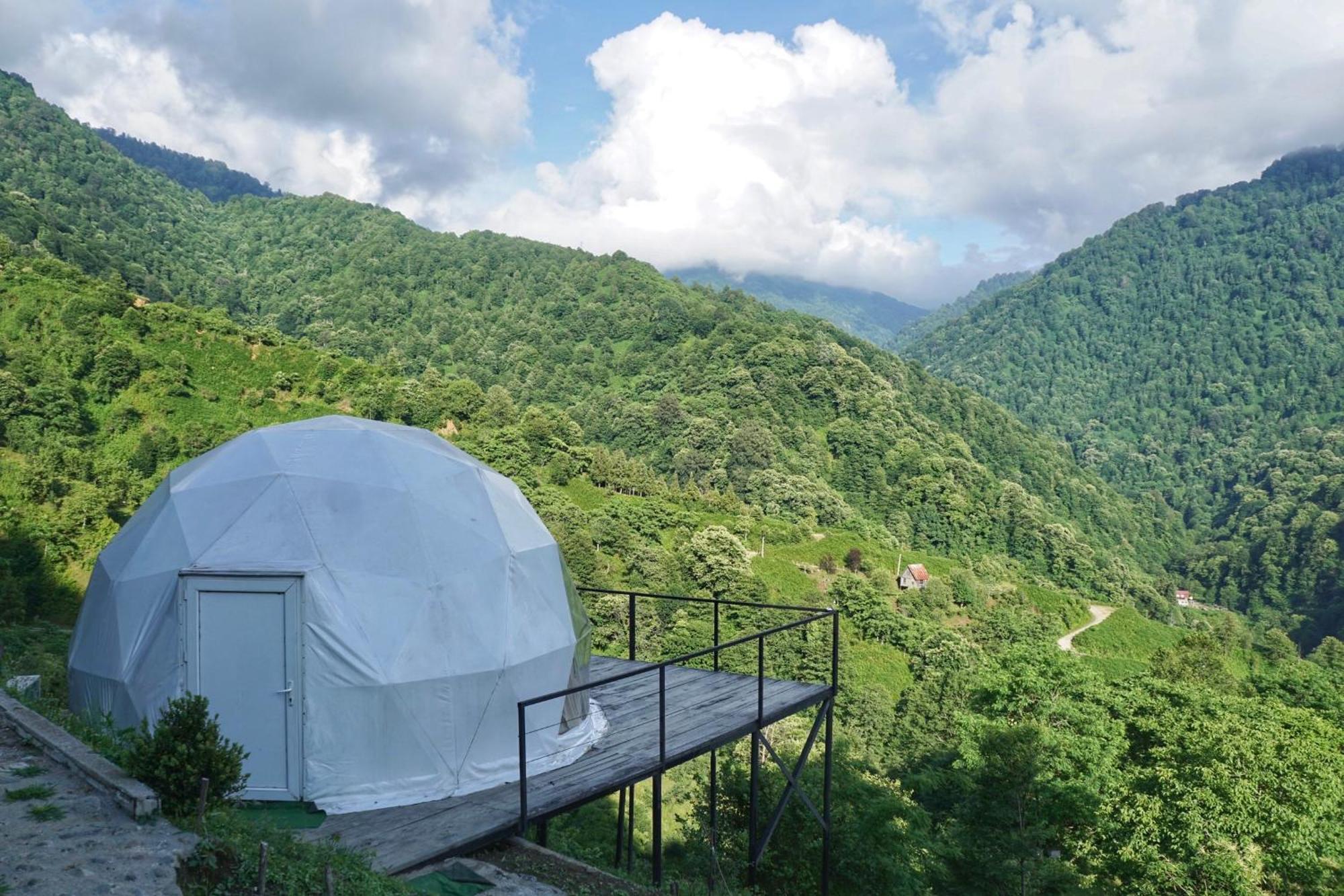 ホテル Mtirala Glamping Chakvistavi エクステリア 写真