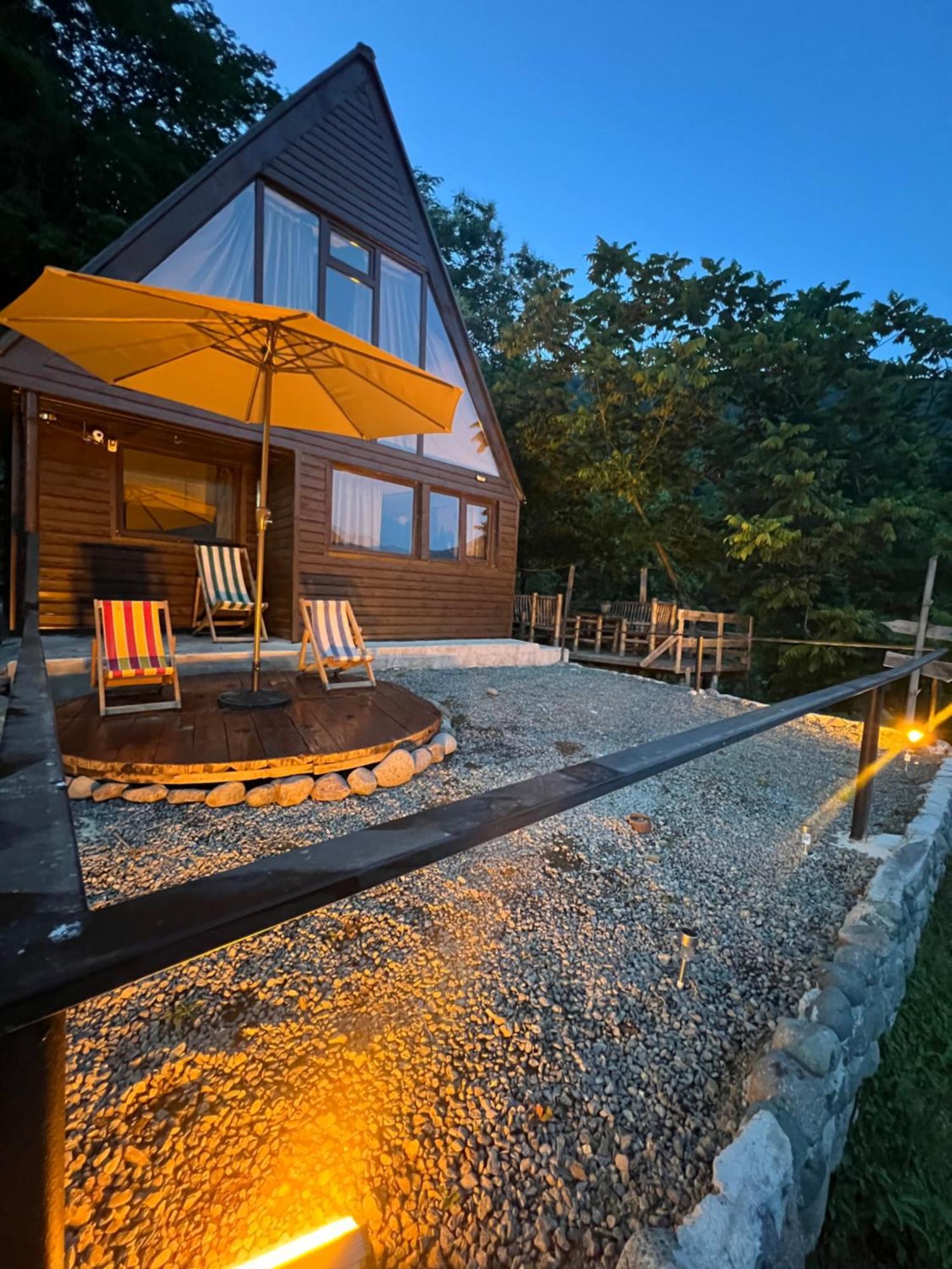 ホテル Mtirala Glamping Chakvistavi エクステリア 写真