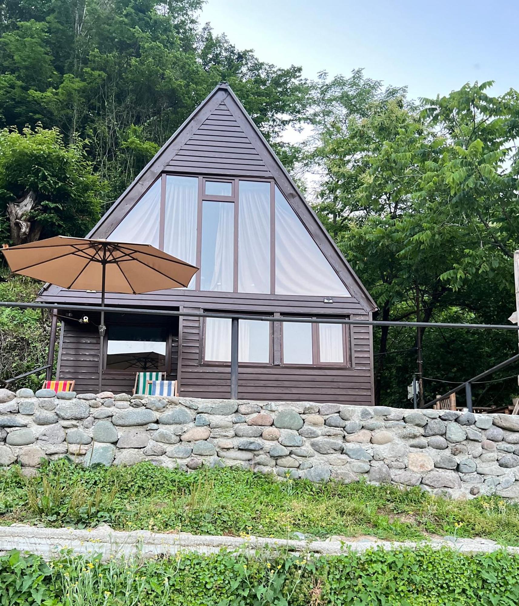 ホテル Mtirala Glamping Chakvistavi エクステリア 写真