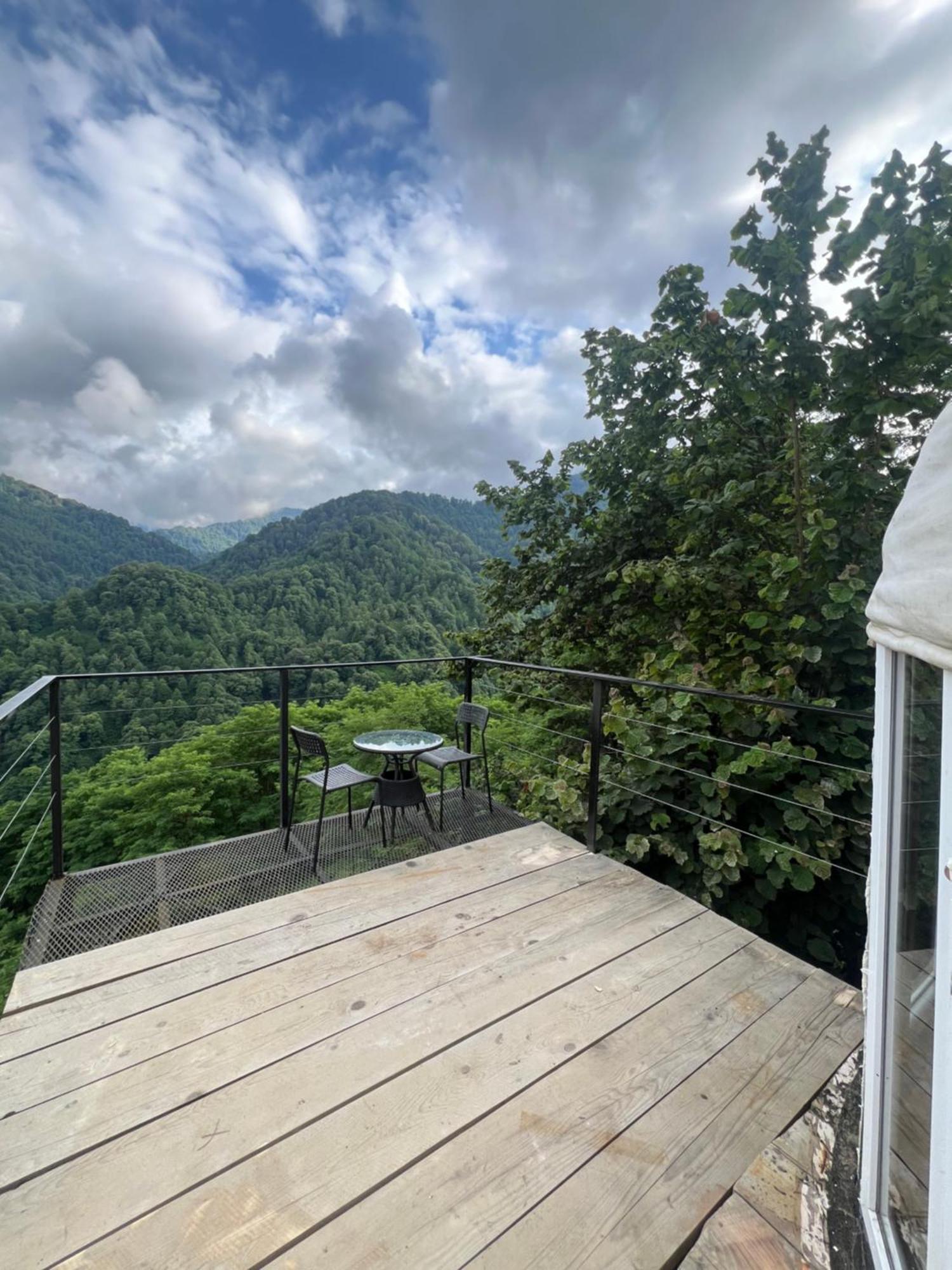 ホテル Mtirala Glamping Chakvistavi エクステリア 写真