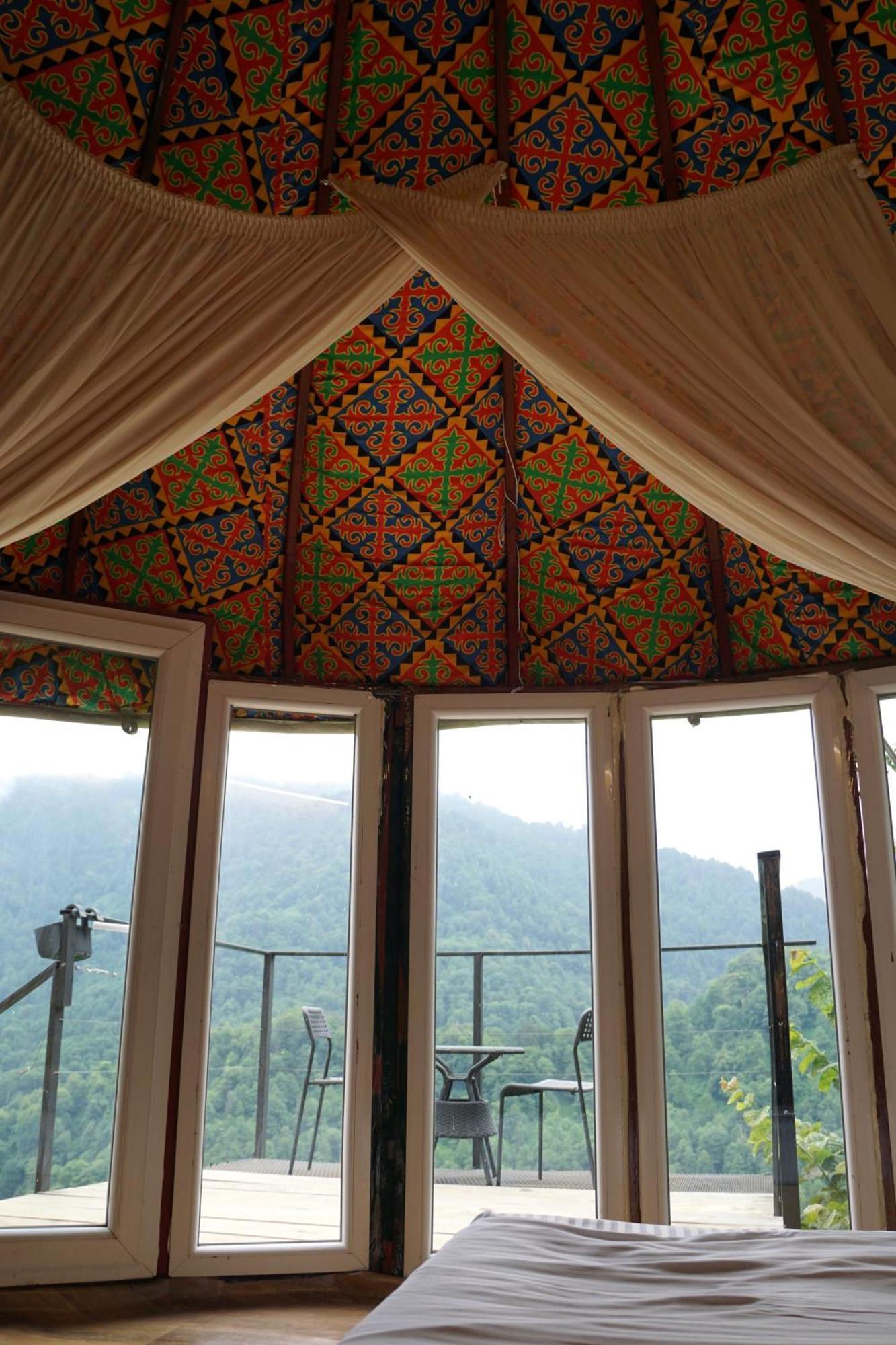 ホテル Mtirala Glamping Chakvistavi エクステリア 写真